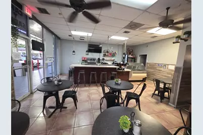 7269 NW 36th St, Miami, FL 33166 - Photo 2