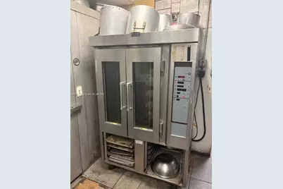 7269 NW 36th St, Miami, FL 33166 - Photo 20