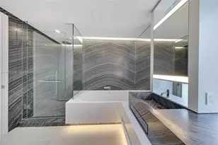 300 Collins Ave, Miami Beach, FL 33139 - Photo 8