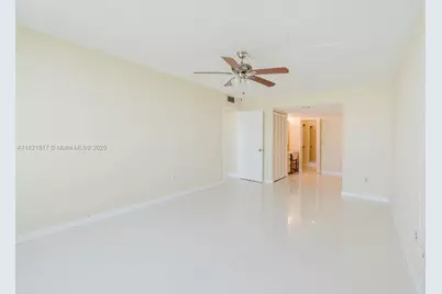 11 Island Ave #1410, Miami Beach, FL 33139 - Photo 32