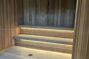 16385 Biscayne Blvd, North Miami Beach, FL 33160 - Photo 32