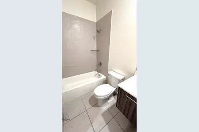 8045 NW 104th Ave #04, Doral, FL 33178 - Photo 4