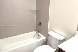 8045 NW 104th Ave, Doral, FL 33178 - Photo 4