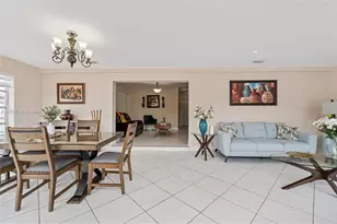 230 W 47th St, Hialeah, FL 33012 - Photo 14