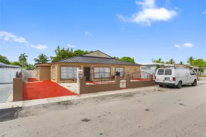 230 W 47th St, Hialeah, FL 33012 - Photo 2