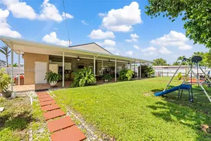 230 W 47th St, Hialeah, FL 33012 - Photo 56