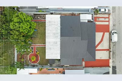 230 W 47th St, Hialeah, FL 33012 - Photo 6