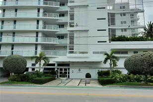 9821 E Bay Harbor Dr, Bay Harbor Islands, FL 33154 - Photo 16
