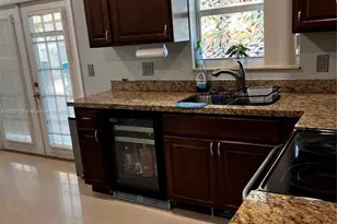 7151 Pershing St, Hollywood, FL 33024 - Photo 12