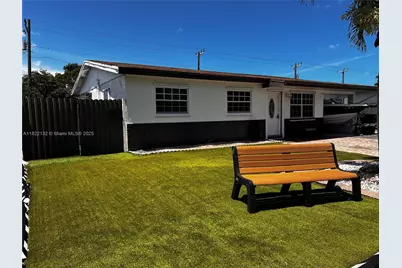 7151 Pershing St, Hollywood, FL 33024 - Photo 2