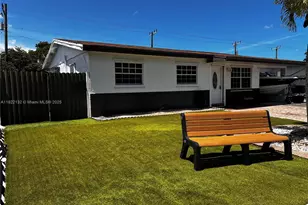 7151 Pershing St, Hollywood, FL 33024 - Photo 2