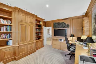 19925 NE 39th Pl, Aventura, FL 33180 - Photo 42