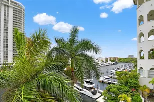19925 NE 39th Pl, Aventura, FL 33180 - Photo 20