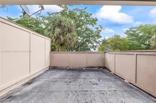 8239 NW 8th St, Plantation, FL 33324 - Photo 30