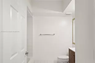 9645 NW 1st Ct, Pembroke Pines, FL 33024 - Photo 26