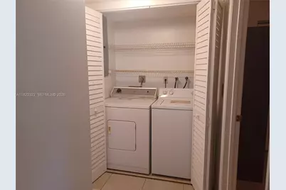 17000 NW 67th Ave #126, Hialeah, FL 33015 - Photo 14