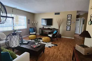 2424 NE 9th St, Fort Lauderdale, FL 33304 - Photo 10