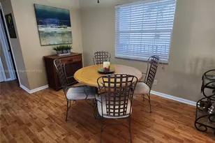 2424 NE 9th St, Fort Lauderdale, FL 33304 - Photo 14