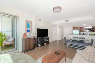300 S Biscayne Blvd, Miami, FL 33131 - Photo 10
