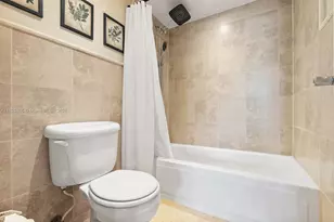 6900 Bay Dr, Miami Beach, FL 33141 - Photo 24