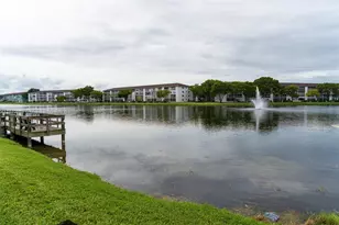 12500 SW 5th Ct, Pembroke Pines, FL 33027 - Photo 14