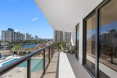 19667 Turnberry Way #6-A, Aventura, FL 33180 - Photo 4