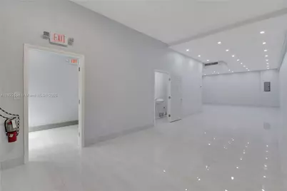 20129 NE 16th Pl #20129, Miami, FL 33179 - Photo 20