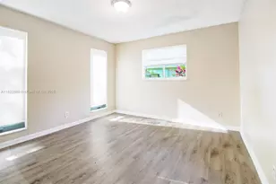 1531 SW 67th Terrace, Plantation, FL 33317 - Photo 14