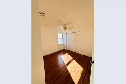 18961 NW 22nd St, Pembroke Pines, FL 33029 - Photo 18