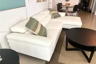 90 SW 3rd St, Miami, FL 33130 - Photo 8