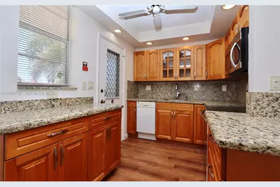 2920 Point East Dr #N208, Aventura, FL 33160 - Photo 6