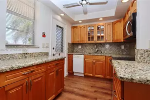 2920 Point E Dr, Aventura, FL 33160 - Photo 6