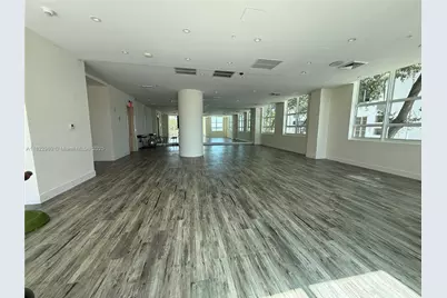 2001 Biscayne Blvd #2402, Miami, FL 33137 - Photo 46