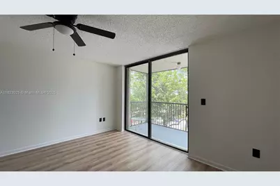 5550 NW 44th St #407B, Lauderhill, FL 33319 - Photo 2