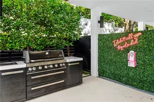 550 NW 42nd St, Miami, FL 33127 - Photo 18