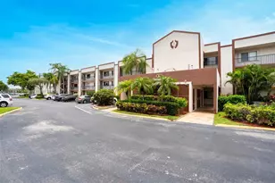 9455 N Belfort Cir, Tamarac, FL 33321 - Photo 22