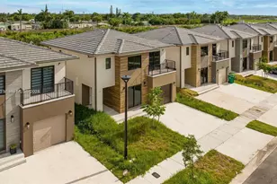 1119 NW 1st St, Florida City, FL 33034 - Photo 4