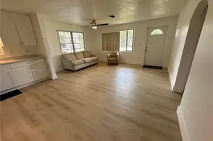 201 E 28th St, Riviera Beach, FL 33404 - Photo 10