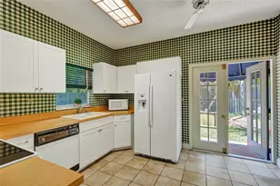 6653 Stratford Dr, Parkland, FL 33067 - Photo 20