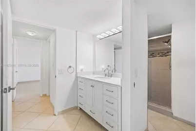 3731 N Country Club Dr #2023, Aventura, FL 33180 - Photo 22