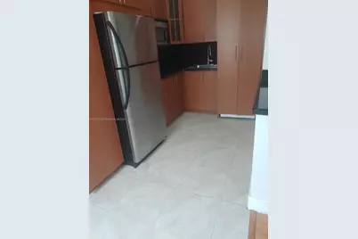 7928 Harding Av #8, Miami Beach, FL 33141 - Photo 6