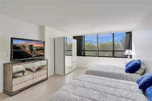 11113 Biscayne Blvd, Miami, FL 33181 - Photo 42