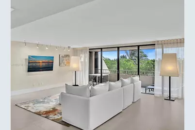 11113 Biscayne Blvd #253, Miami, FL 33181 - Photo 4