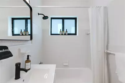 11534 NE 13th Ave, Miami, FL 33161 - Photo 22