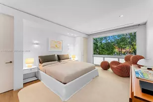 11 Lagorce Cir, Miami Beach, FL 33141 - Photo 18