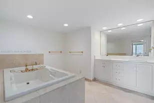 2200 S Ocean Ln, Fort Lauderdale, FL 33316 - Photo 30