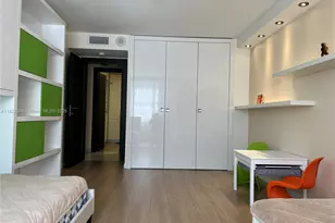 251 174th St, Sunny Isles Beach, FL 33160 - Photo 20