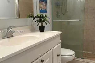 1520 McKinley St, Hollywood, FL 33020 - Photo 10