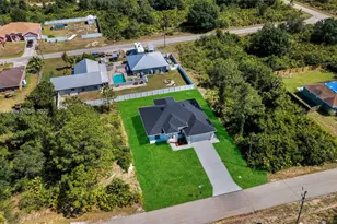 908 Barcia St E, Other City - In The State Of Florida, FL 33974 - Photo 40