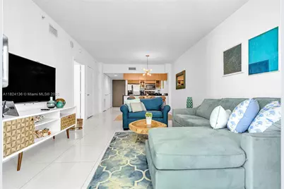 1750 N Bayshore Dr #2005, Miami, FL 33132 - Photo 4